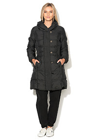 Cum te imbraci de Black Friday? EXCLUSIV Branduri de top cu 75% reducere: Valentino, Prada sau Stella McCartney