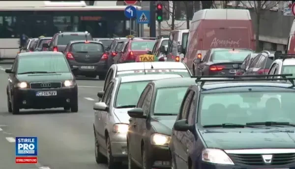 Uber, suspendata de o instanta din Cluj dupa ce a fost parata de taximetristi. Reactia companiei