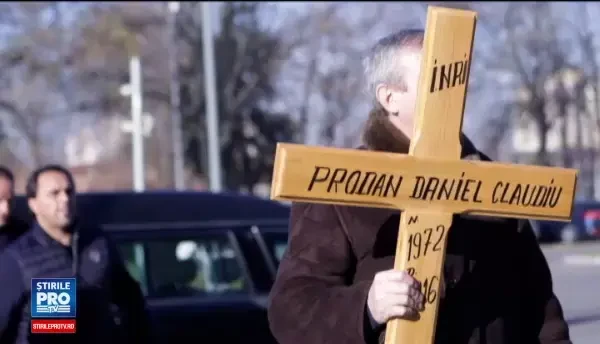 Toti cei care l-au indragit isi pot lua ramas bun de la Daniel Prodan. Trupul neinsufletit, depus azi la Arena Nationala