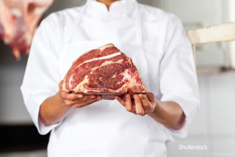 A cumparat o amuleta de la un "shaman" si a crezut ca a devenit invizibil. Ce a patit barbatul cand a fost prins la furat