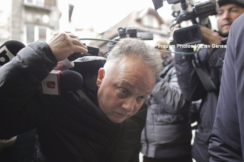 Inculpatii din dosarul Microsoft 2 ar putea scapa fara proces. Punctul slab gasit de avocatul lui Claudiu Florica