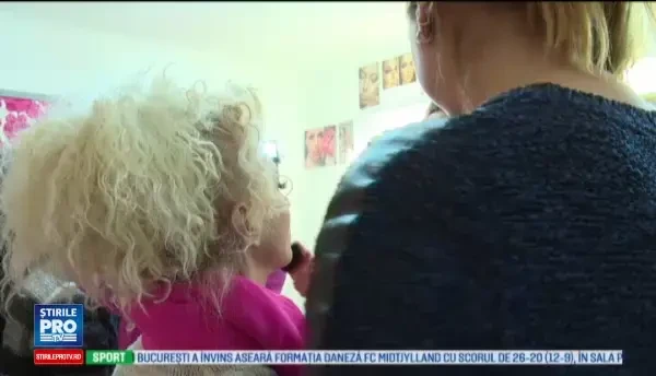 Make-up artist, o meserie tot mai cautata. Cati bani poti castiga pentru o singura sesiune de machiaj