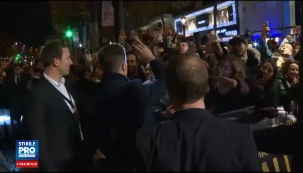 Brad Pitt, fascinat de Marion Cotillard: Este o bijuterie de femeie. Cand se lanseaza in Romania, noul lor film, Allied