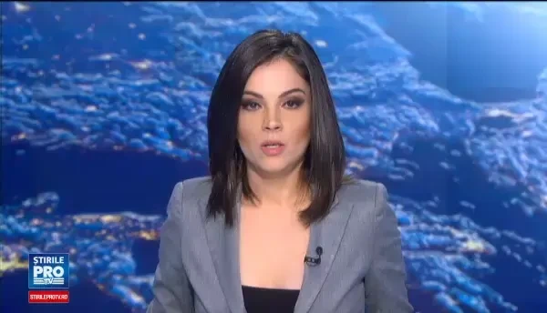 40 de masini au ramas blocate pe o autostrada din SUA din cauza poleiului. Ce decizie au luat autoritatile