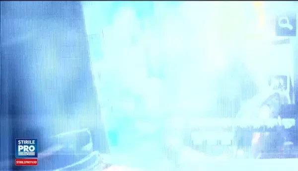 Pericolele unei calatorii cu microbuzul, filmate cu camera ascunsa. Cat poate castiga pe zi un sofer care inghesuie calatorii