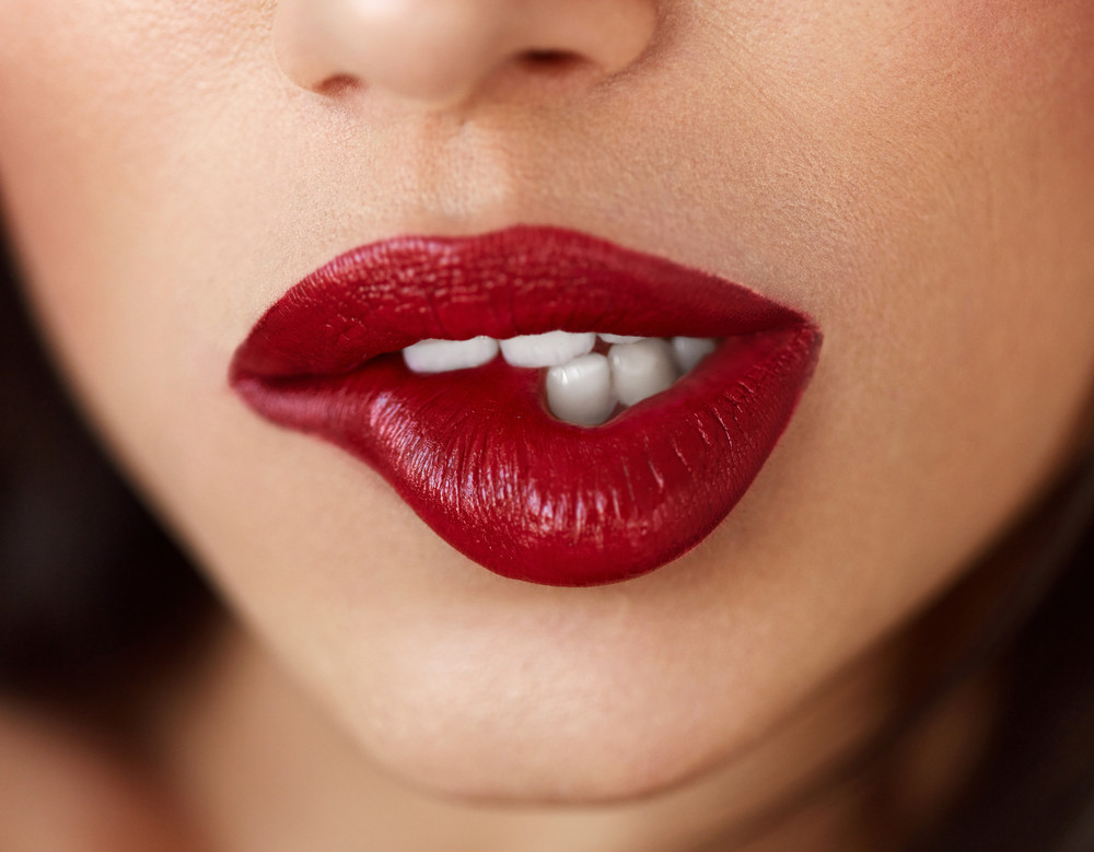 Un barbat din Zimbabwe i-a propus unei prostituate sa o plateasca pentru sex cu oua fierte si a regretat. Ce a patit. FOTO