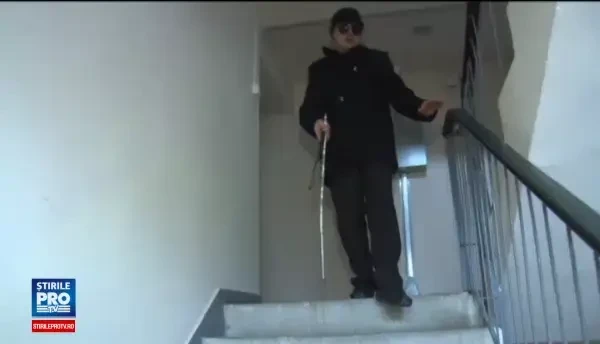 Este nevazator, a promovat examenul de titularizare, dar nu poate sa predea. Cum i-ar fi pus Inspectoratul bete in roate