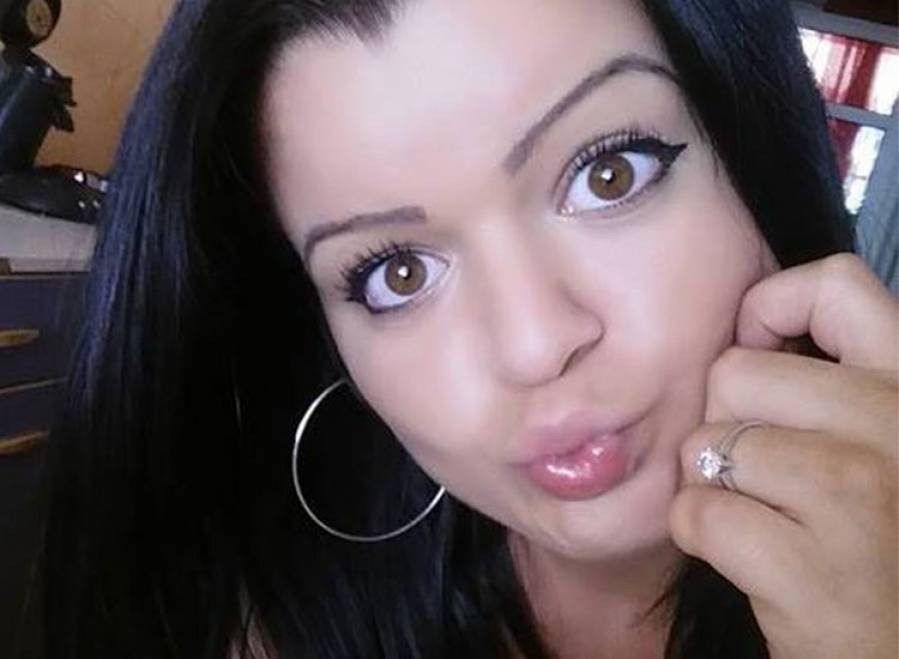 Tragedie in Constanta. O tanara de 25 de ani, mama a unui copil, s-a sinucis din dragoste pe un teren de fotbal