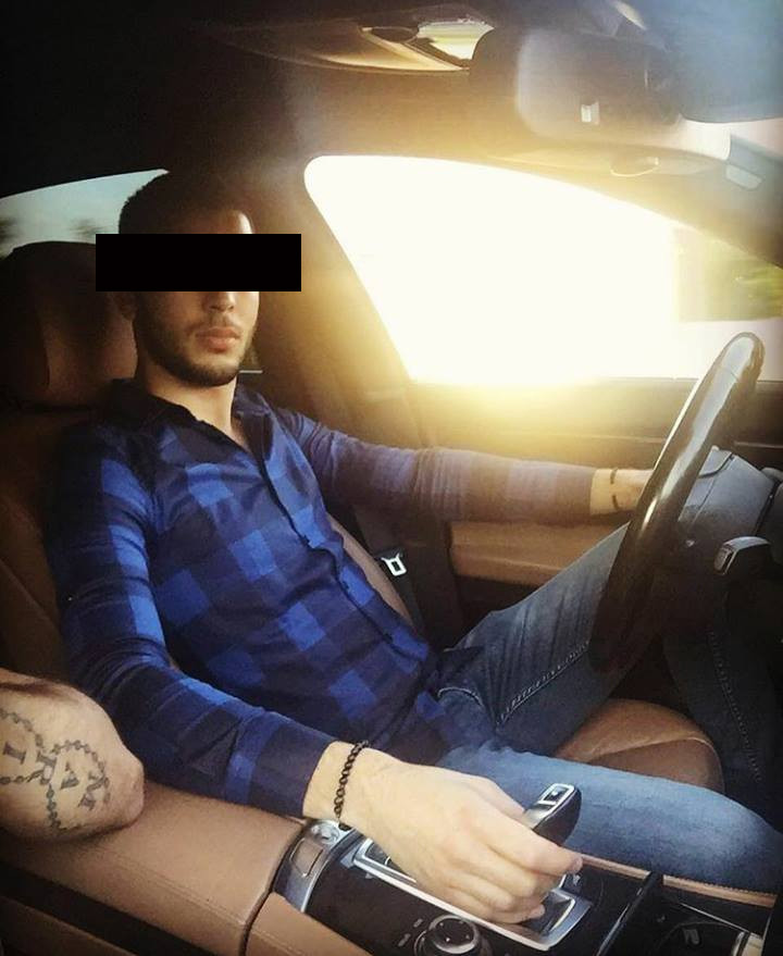 Un tanar din Pitesti s-a filmat conducand cu 330 km/h pe A2. Cine este iubita baiatului, care se afla alaturi de el in masina