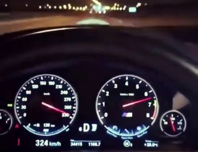 Sofer prins in timp ce conducea cu 226 de kilometri pe ora pe Autostrada Sibiu - Deva