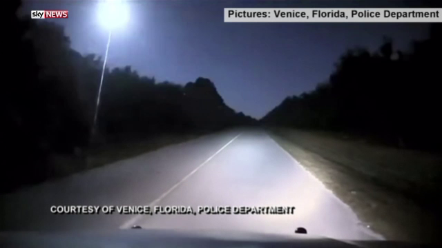 O misterioasa "minge de foc" a fost filmata deasupra Statelor Unite. "Era la fel de stralucitoare ca soarele"