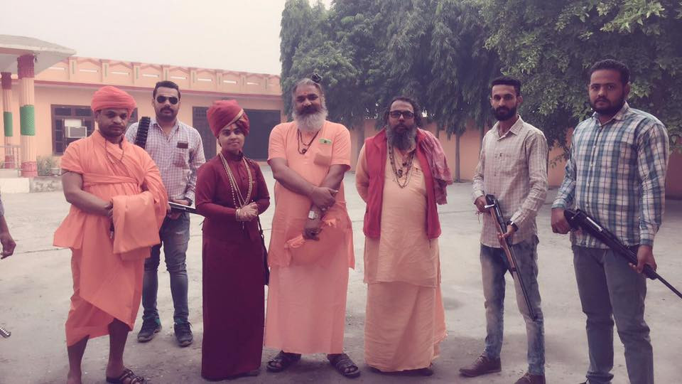 "Zeita" din India, arestata dupa ce a ucis un om si a ranit alti 3 la o nunta. Inainte ceruse sterilizarea crestinilor