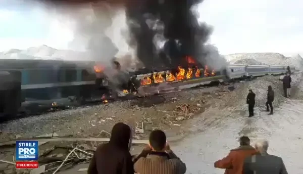 Grav accident feroviar in Iran dupa ce doua trenuri s-au ciocnit. Cel putin 8 morti si 20 de raniti
