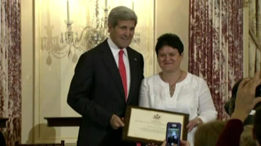 Monica Boseff, romanca ce salveaza victimele sclaviei. "Cand a fost adusa la noi nu vorbea, nu stia cine e, cum o cheama"