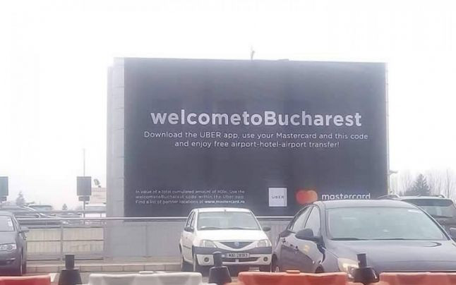 Panoul discordiei din Otopeni, care i-a iritat pe taximetristi. De ce vor soferii sa se retraga de pe aeroport