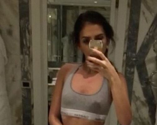 Cum arata tanara de 18 ani care a decis sa isi vanda virginitatea pentru 1 milion de EURO. Ce a impins-o sa ia decizia asta