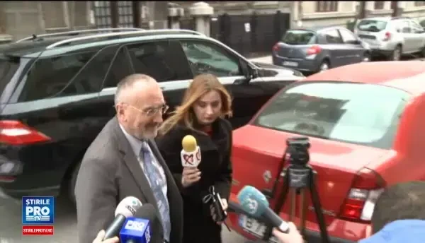 Medicul Ioan Lascar si fostul manager al Spitalului Floreasca Radu Macovei sunt urmariti penal pentru abuz in serviciu