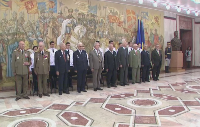 Se maresc indemnizatiile pentru invalizi, veterani si vaduvele de razboi. Cati bani vor primi lunar de acum inainte