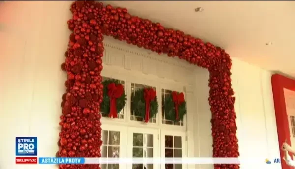 Michelle Obama a prezentat decoratiunile de sarbatori din Casa Alba. Cat au lucrat la ele 100 de voluntari