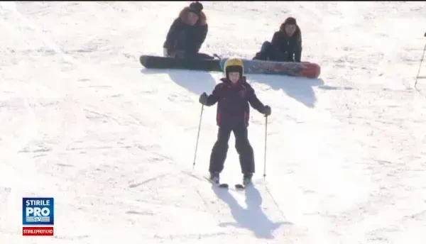 Venirea zapezii pe partiile din tara s-a sincronizat la fix cu minivacanta de 1 Decembrie. E foarte palpitant cu placa