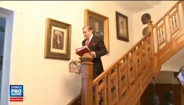 Printul Paul al Romaniei isi poate pastra numele. Sebastian Bodu va face apel in instanta