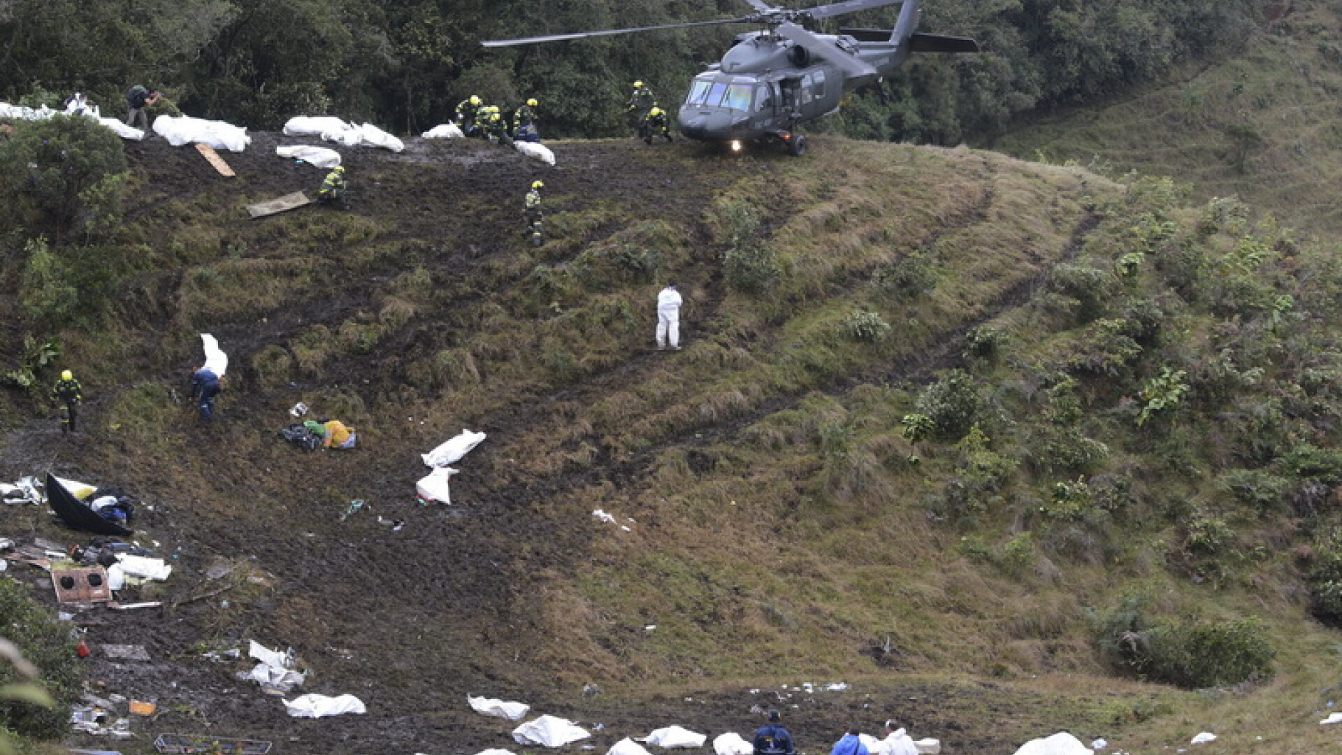 Avionul prabusit in Columbia nu a realimentat. Capacitatea rezervorului, prea mica pentru distanta pe care a strabatut-o