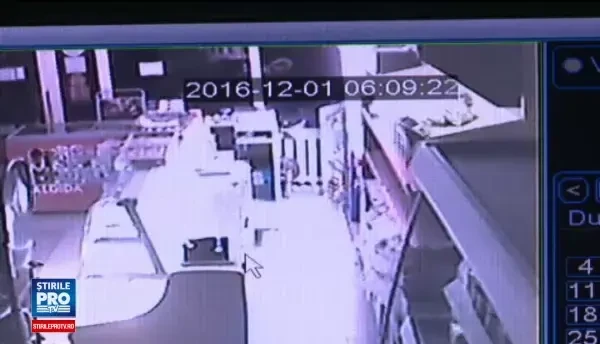 Magazin din Brasov, jefuit in timp ce alarma a sunat timp de o ora. Ce au furat hotii, in valaore de 15.000 de lei