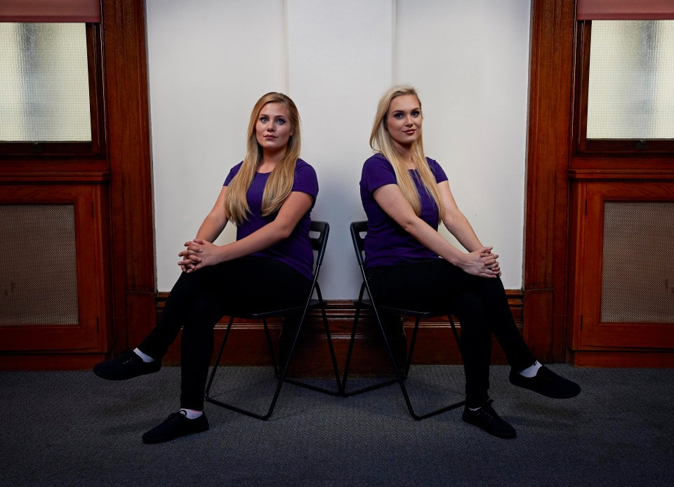 Sapte perechi de "gemeni identici" au aparut intr-o emisiune TV. Nu sunt rude si nici macar nu s-au cunoscut vreodata