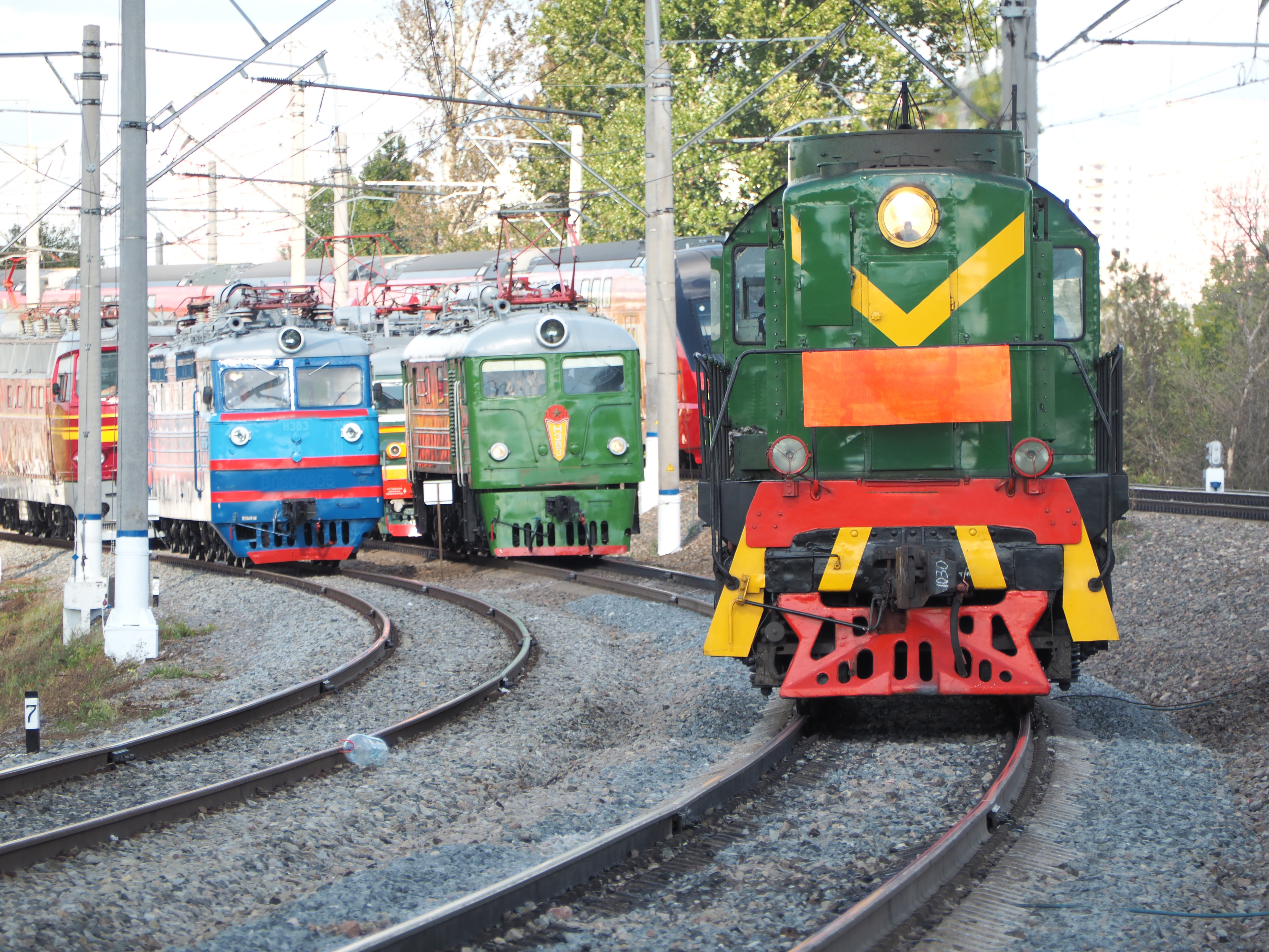 Doi migranti care se ascundeau intr-un marfar, in Austria, au murit dupa ce au fost calcati de tren