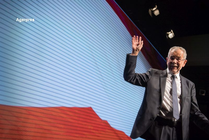 Alexander Van der Bellen