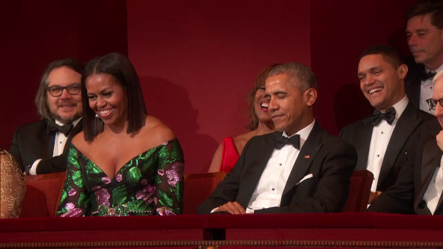 Al Pacino si trupa The Eagles, onorati de presedintele Obama. "Talentul lui Al a fost standardul suprem in actorie"