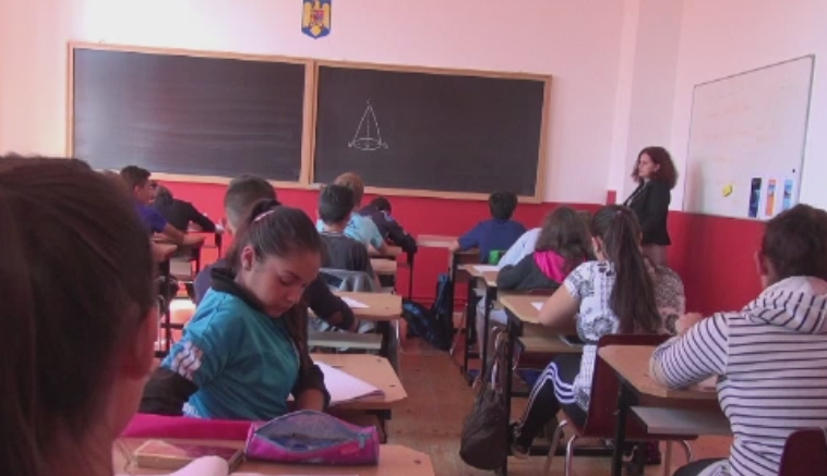 Elevii romani sunt tot mai plictisiti si invata din ce in ce mai putin. Rezultatul ingrijorator al Testului PISA 2015