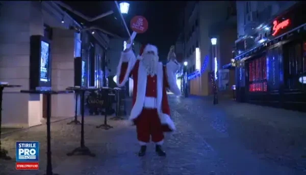 Dimineata plina de bucurie pentru multi copii care si-au pregatit ghetutele si au visat la darurile de la Mos Nicolae