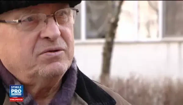 Un barbat a gasit 16.000 de lei intr-un supermarket din Iasi si i-a predat la politie. Ce a primit in schimb