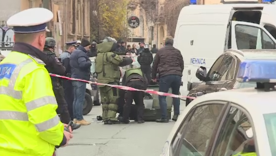 Pirotehnisti si trupe de interventie la resedinta ambasadorului Serbiei la Bucuresti. Coletul suspect din fata cladirii