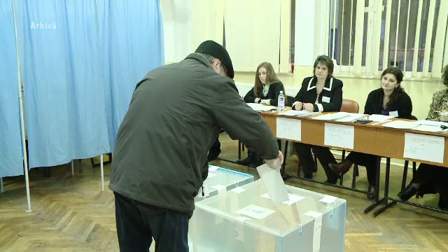 Elevii si studentii care vor sa voteze pot calatori gratuit cu trenul. Ce trebuie sa stie romanii care voteaza in strainatate