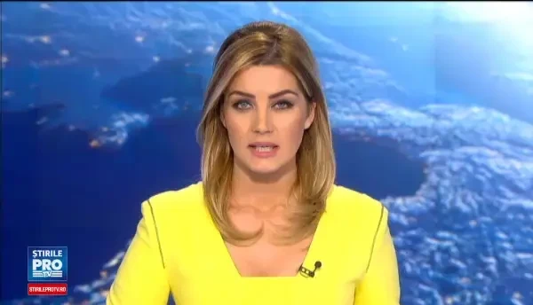 Circulatia tramvaiului 41, blocata de o masina oprita pe linii. Pompierii si SMURD au ajuns la fata locului