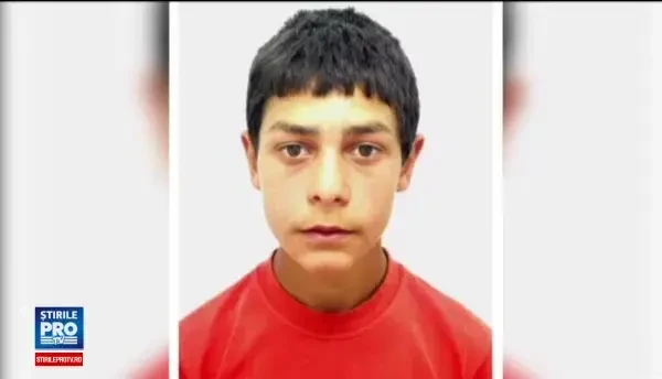 Baiat de 14 ani din Dambovita, disparut de acasa de o luna, cand s-a dus sa cumpere medicamente. Cu cine ar fi plecat