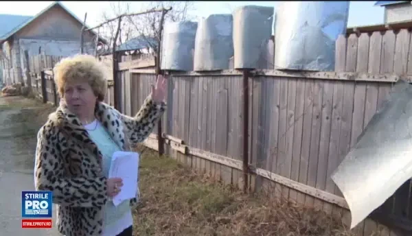 La 5 ani dupa divort, un prahovean isi terorizeaza fosta familie. Zice ca ne omoara pe toti, si pe mine, si pe mama