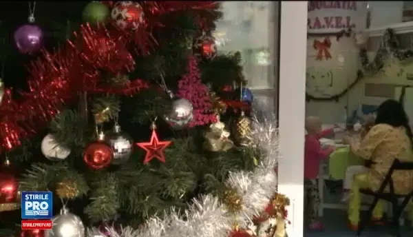 Desenele copiilor de la Institutul de Oncologie scoase la licitatie in cadrul unui vernisaj in scopuri caritabile