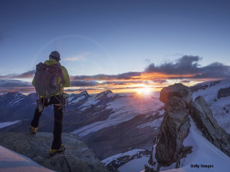 Soare cu dinti in Transilvania si incalzire in vestul Moldovei. Nu scapam insa de vant, ceata, chiciura si ninsori