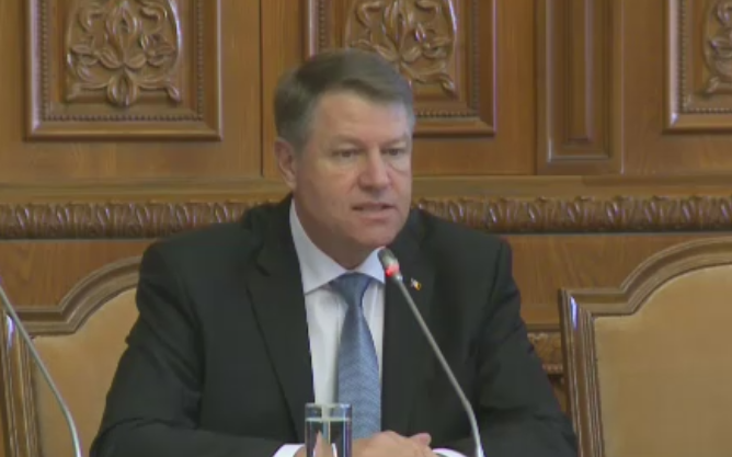 Klaus Iohannis, mesaj catre romani: "Mergeti la vot si nu lasati pe altcineva sa hotarasca in locul vostru"