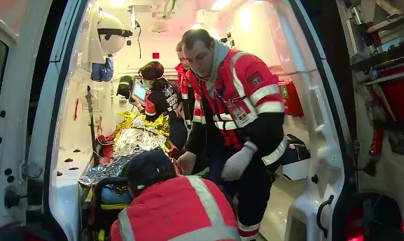 Barbat din Dambovita, transportat de urgenta la Spitalul Floreasca dupa ce a suferit arsuri pe 70% din suprafata corpului