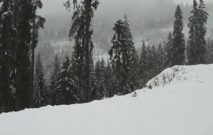 Risc de avalansa in Muntii Fagaras. Zapada masoara 83 de centimetri la Balea Lac, zona cu grad ridicat de risc