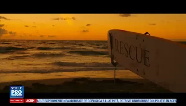 Dwayne Johnson si Zac Efron, alaturi de fete frumoasa in comedia Baywatch. Premiera va avea loc in primavara