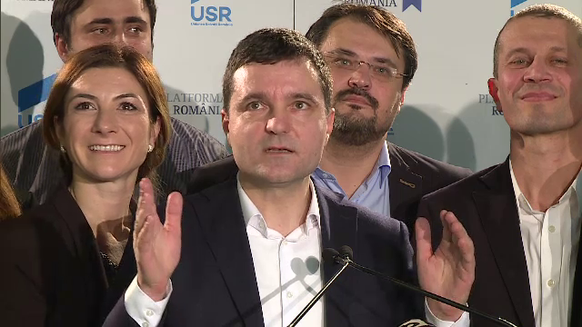 Bucurie la USR la aflarea rezultatelor. Dacian Ciolos, chemat de membrii partidului sa li se alature