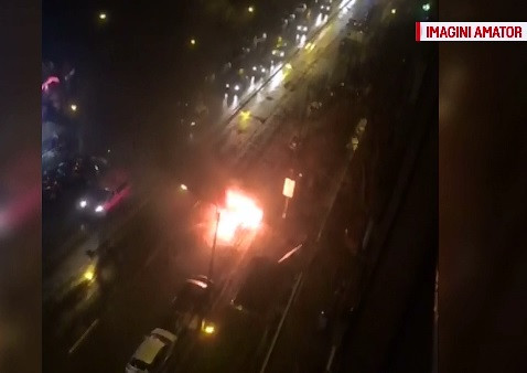 Un sofer din Timisoara a trait momente de groaza. Masina pe care o conducea a luat foc, in mers