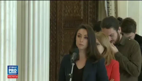 Presedintele Romaniei anunta prima runda de negocieri cu partidele parlamentare, dupa alegeri. Ce mesaj are pentru Dragnea