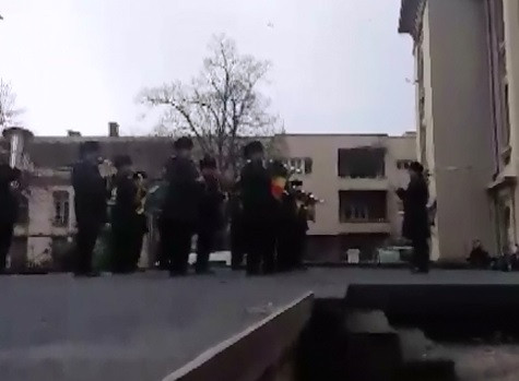 Fanfara militara care i-a facut o dedicatie IPS Teodosie, cercetat pentru luare de mita, va fi anchetata