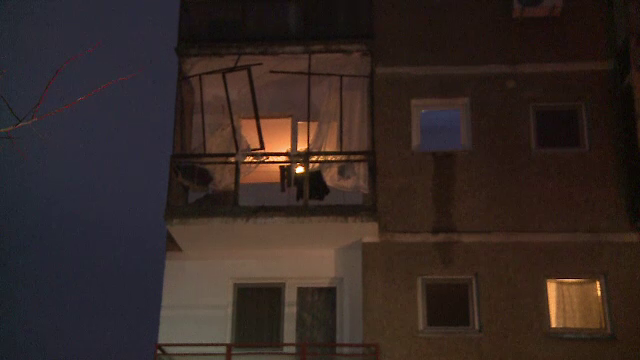 O femeie a sarit de la etaj, dupa ce butelia a explodat in apartamentul ei din Capitala. In ce stare se afla acum